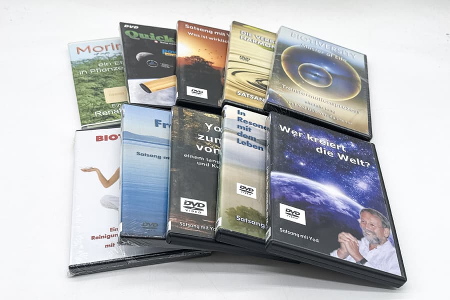 10 DVDs